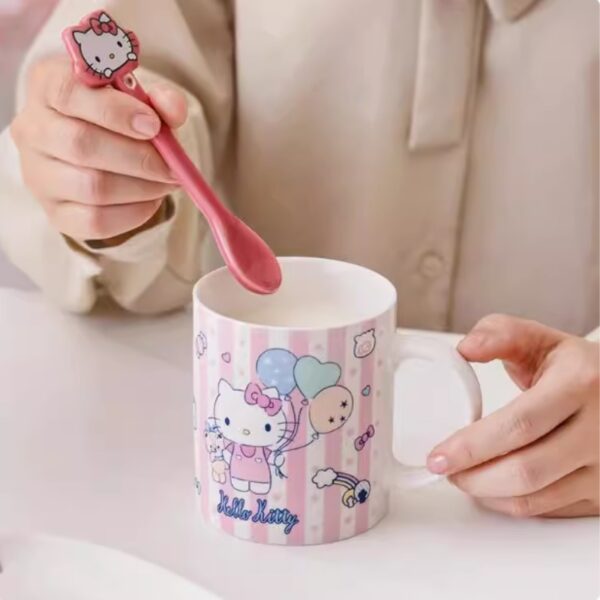 Hello Kitty Ceramic Mug 350ml - Image 3